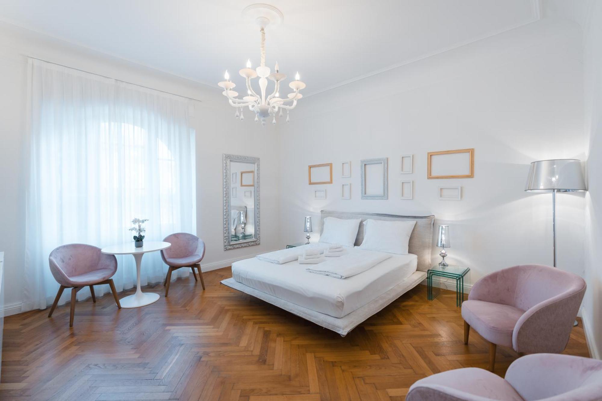 Eden House Experience Apartment
