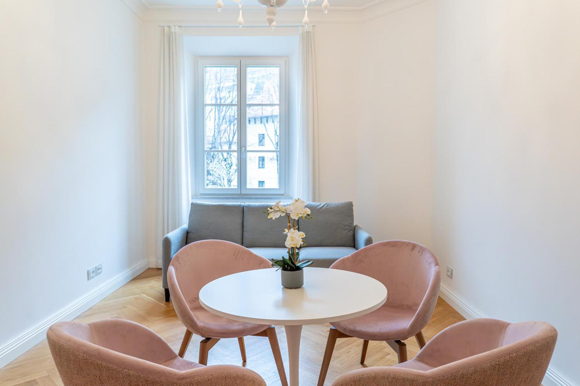Eden House Experience Apartment *